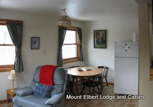 Cinnamon Bear Cabin