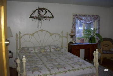 Mount Massive room offer quiet and warmth.